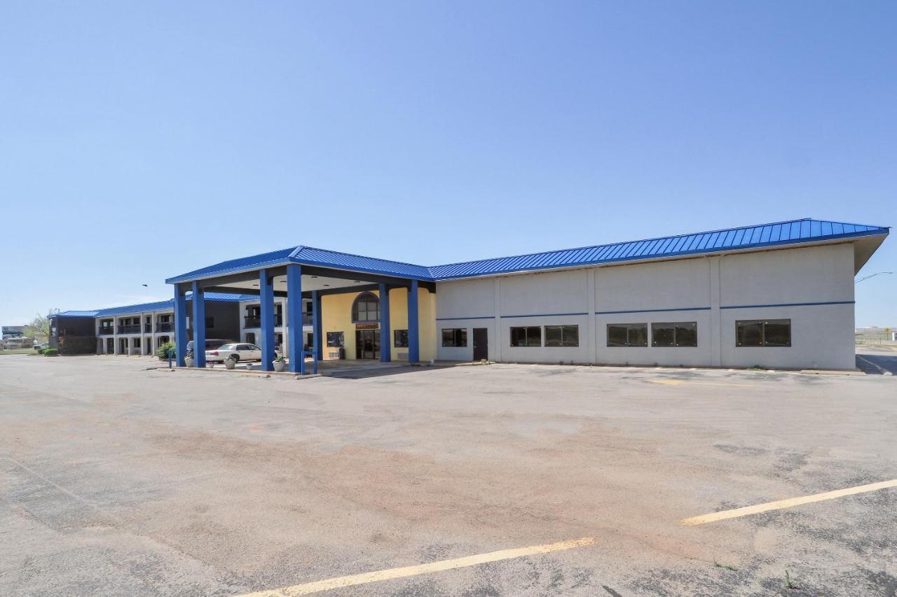 Lonestar Inn & Suites, Erick Ok Hwy 40 By Oyo מראה חיצוני תמונה