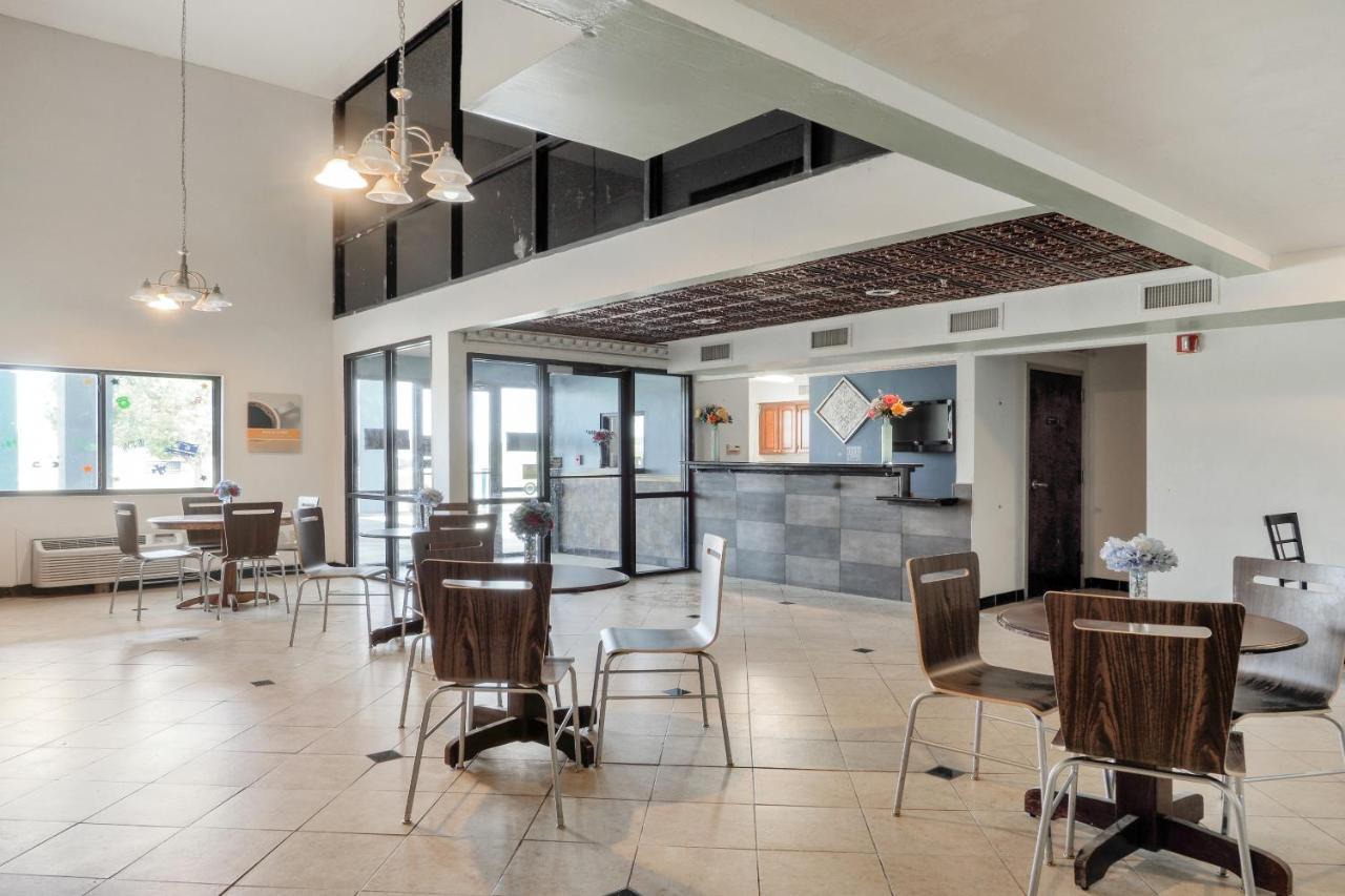 Lonestar Inn & Suites, Erick Ok Hwy 40 By Oyo מראה חיצוני תמונה
